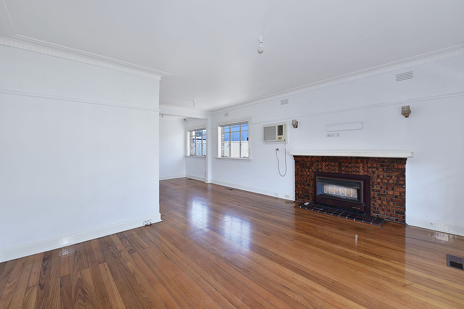 24 Marsh Street, Maidstone, VIC 3012, Maidstone - Thumbnail 2