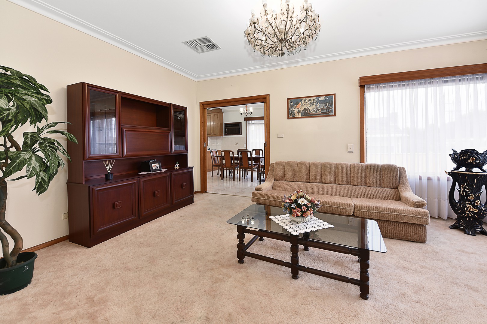 24 Massey Avenue, Reservoir, VIC 3073, Reservoir - Thumbnail 3