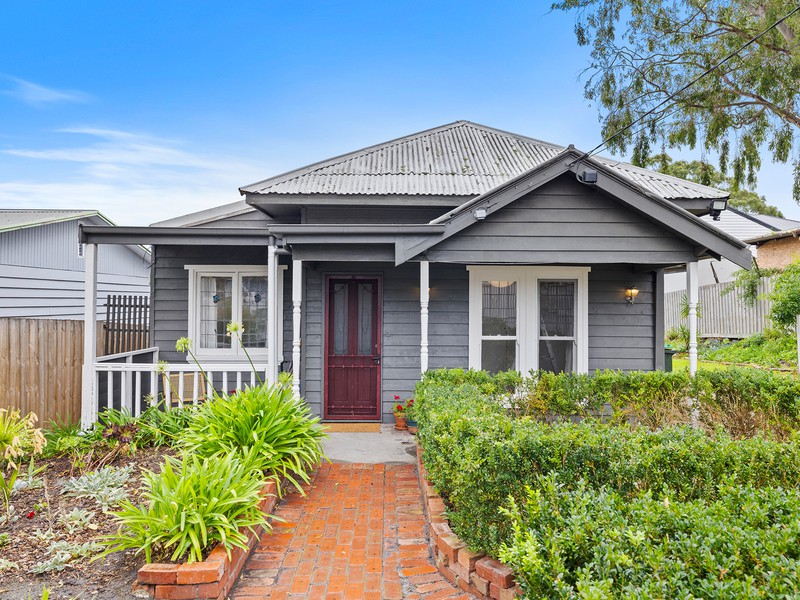 24 Mcalister Street, Frankston, VIC 3199 - Image - 17/04/2026