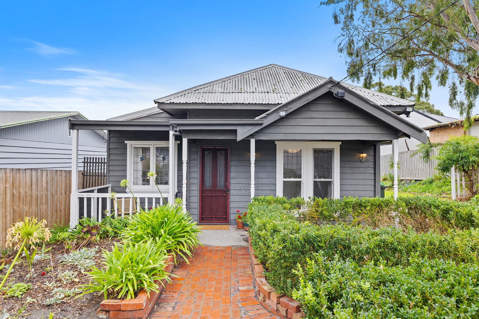 24 Mcalister Street, Frankston, VIC 3199 - Thumbnail 2 - 17/04/2026