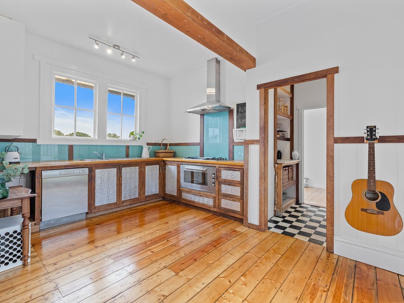 24 Mcalister Street, Frankston, VIC 3199 - Image - 17/04/2026
