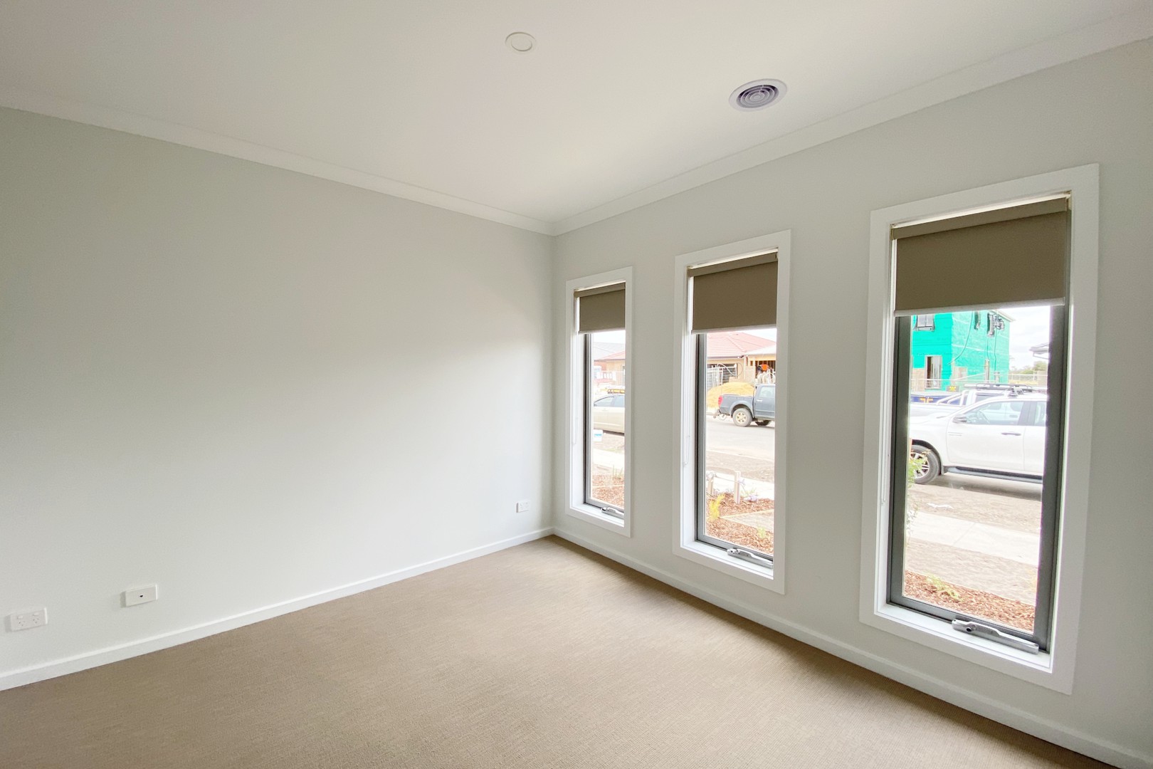 24 Melodie Drive, Officer, VIC 3809, Officer - Thumbnail 5