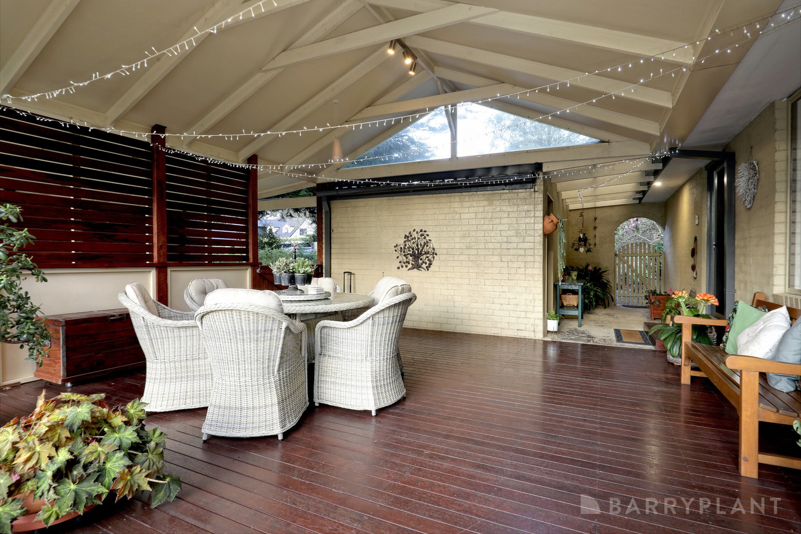 24 Memorial Avenue, Emerald, VIC 3782, Emerald - Thumbnail 2