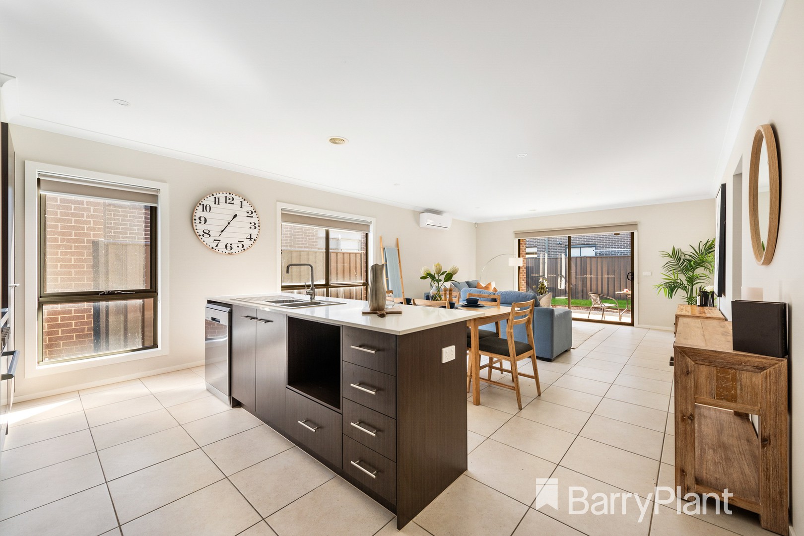 24 Mercer Street, Harkness, VIC 3337, Harkness - Thumbnail 3