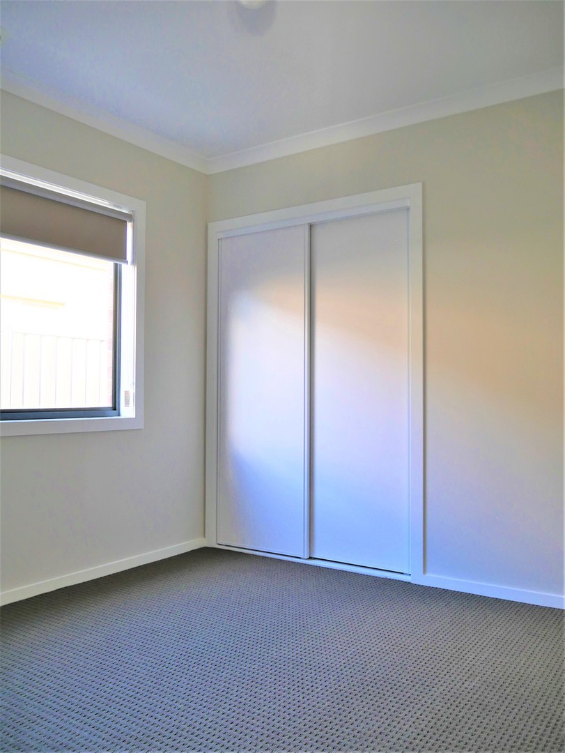 24 Mercer Street, Harkness, VIC 3337, Harkness - Thumbnail 6