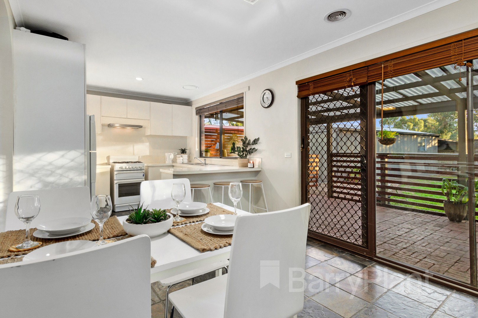 24 Merlin Crescent, Ferntree Gully, VIC 3156, Ferntree Gully - Thumbnail 3