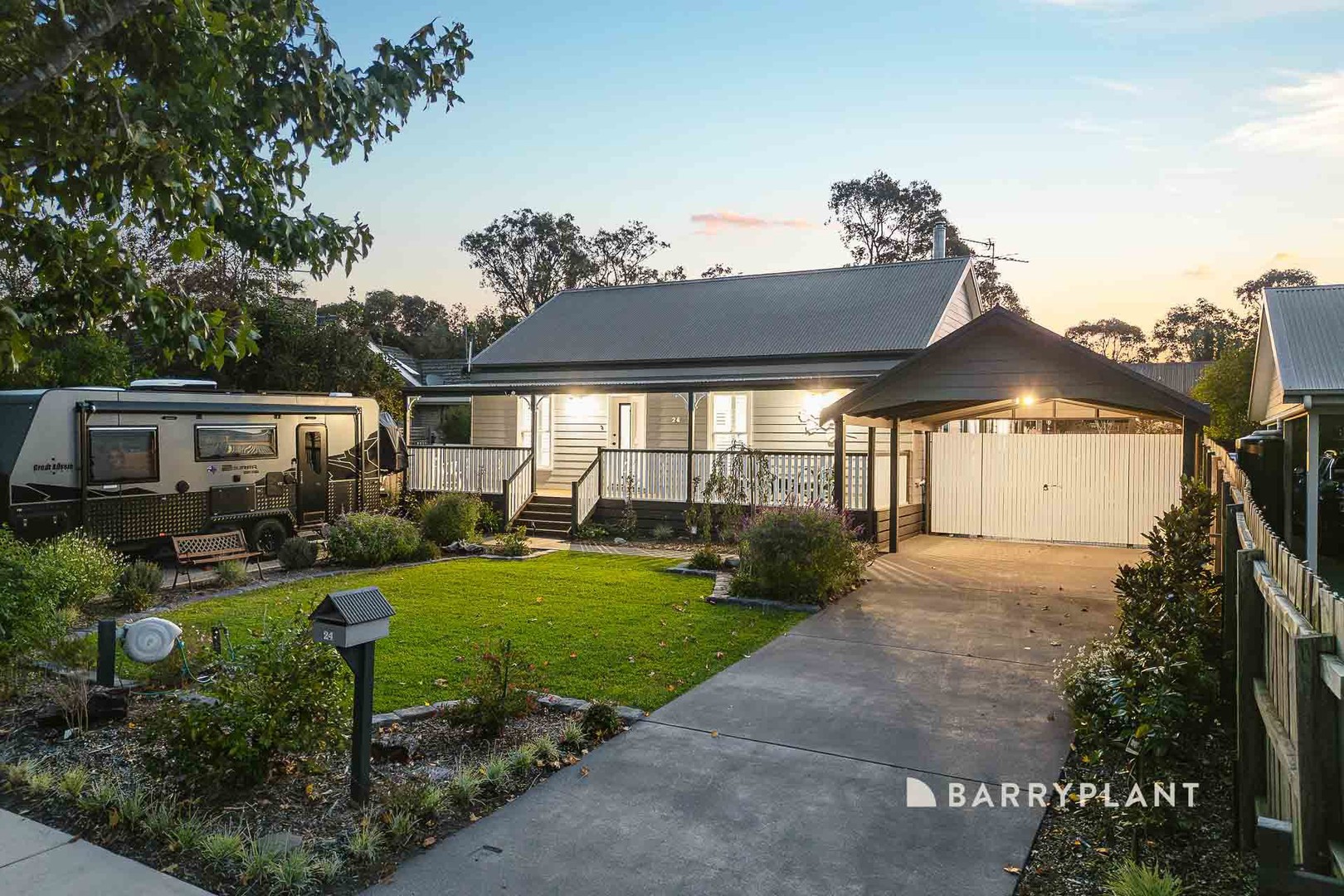 24 Nash Road, Bunyip, VIC 3815 - Thumbnail 2 - 31/03/2025