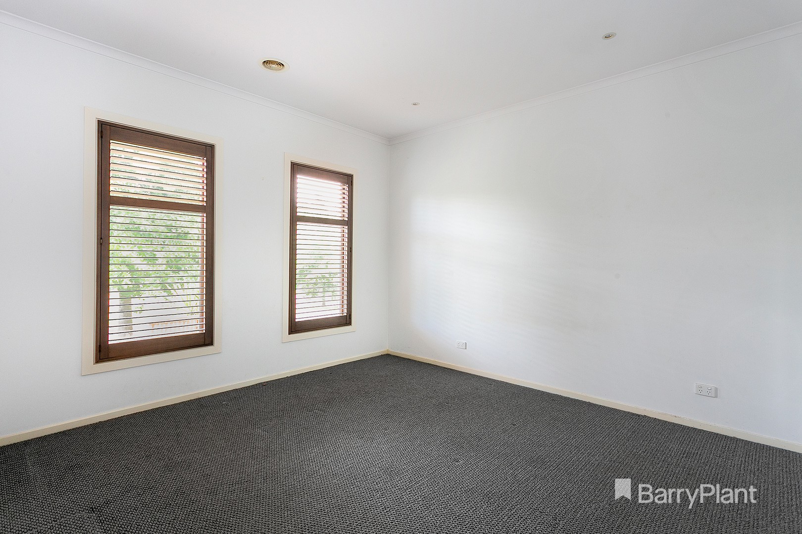 24 Nature Avenue, Officer, VIC 3809, Officer - Thumbnail 4