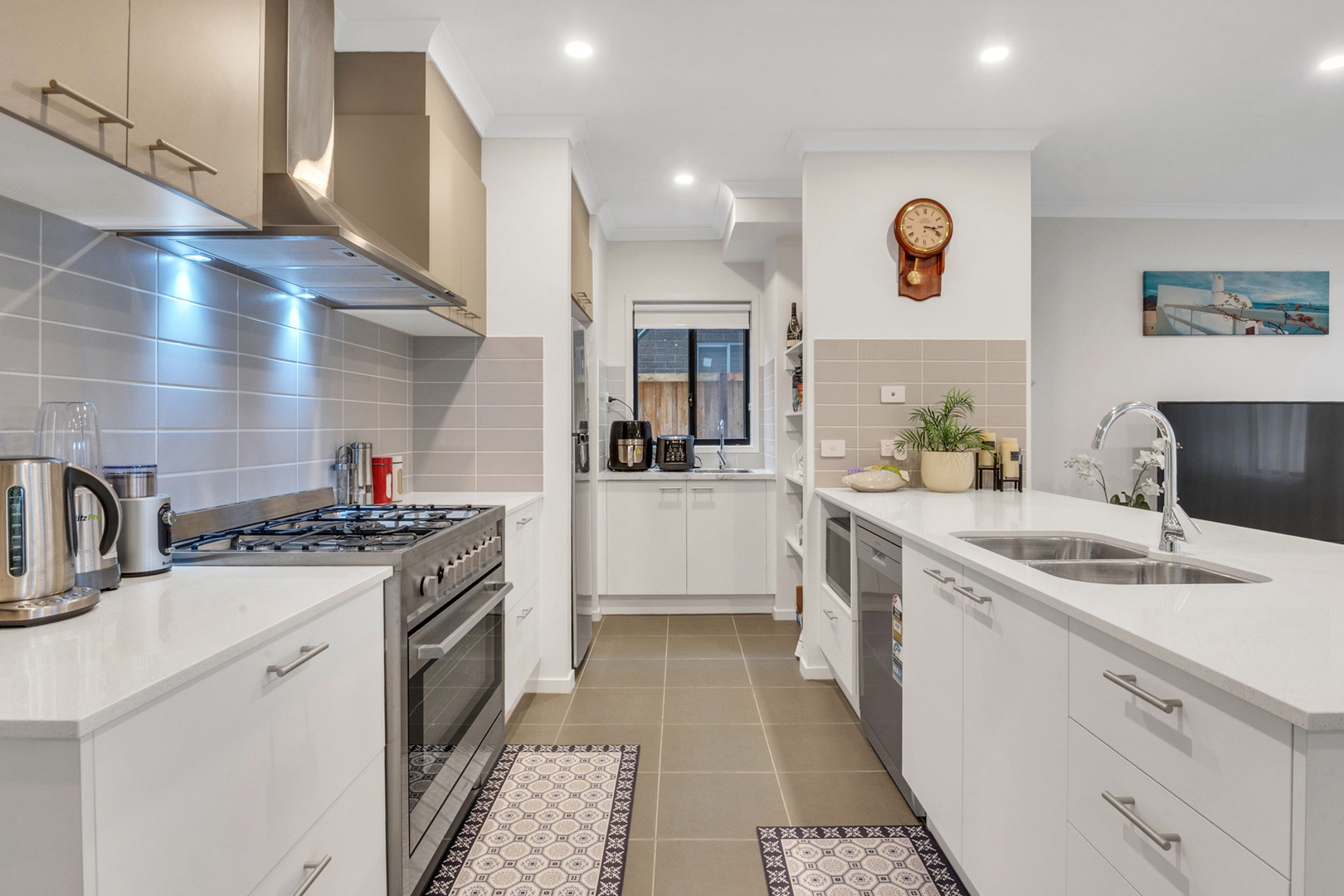 24 Nature Promenade, Donnybrook, VIC 3064, Donnybrook - Thumbnail 8