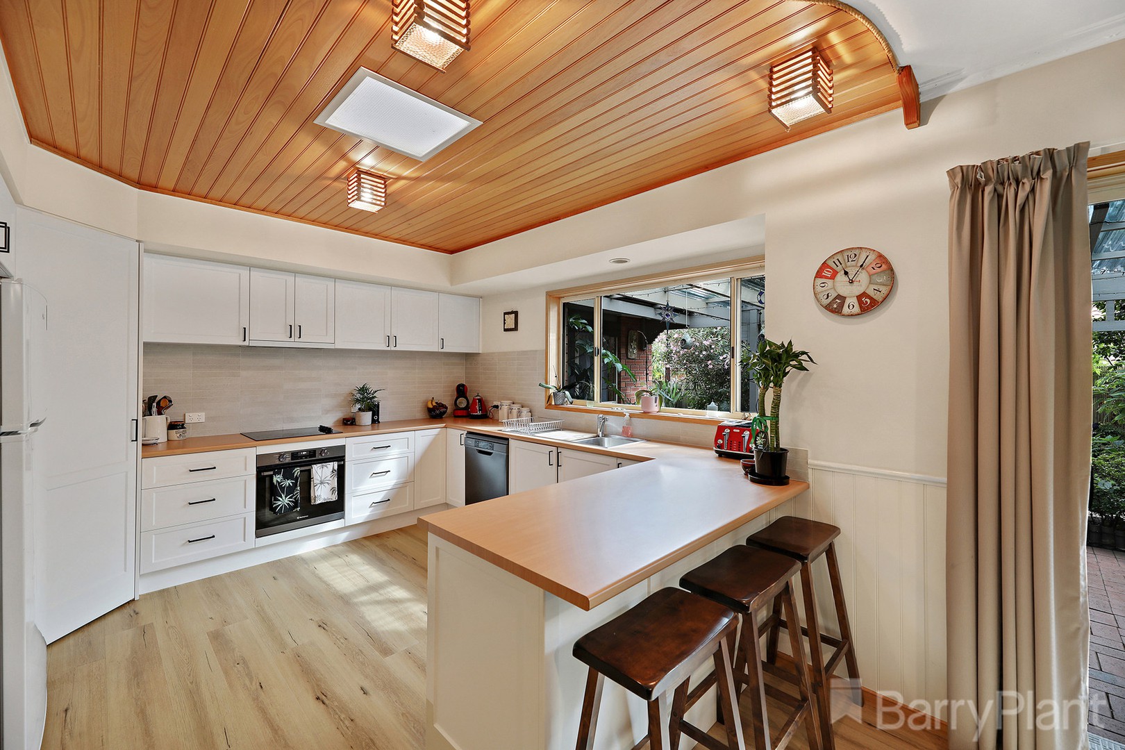 24 Neerim Street, Drouin, VIC 3818, Drouin - Thumbnail 5