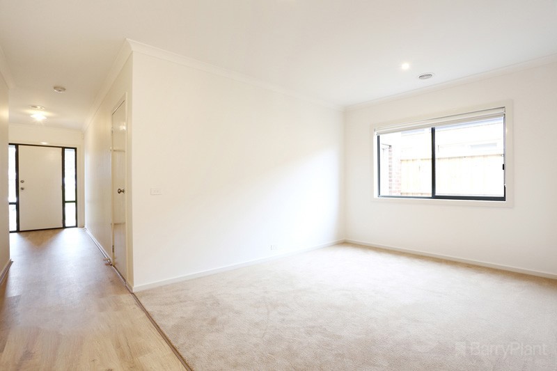 24 Newbury Street, Keysborough, VIC 3173, Keysborough - Thumbnail 2
