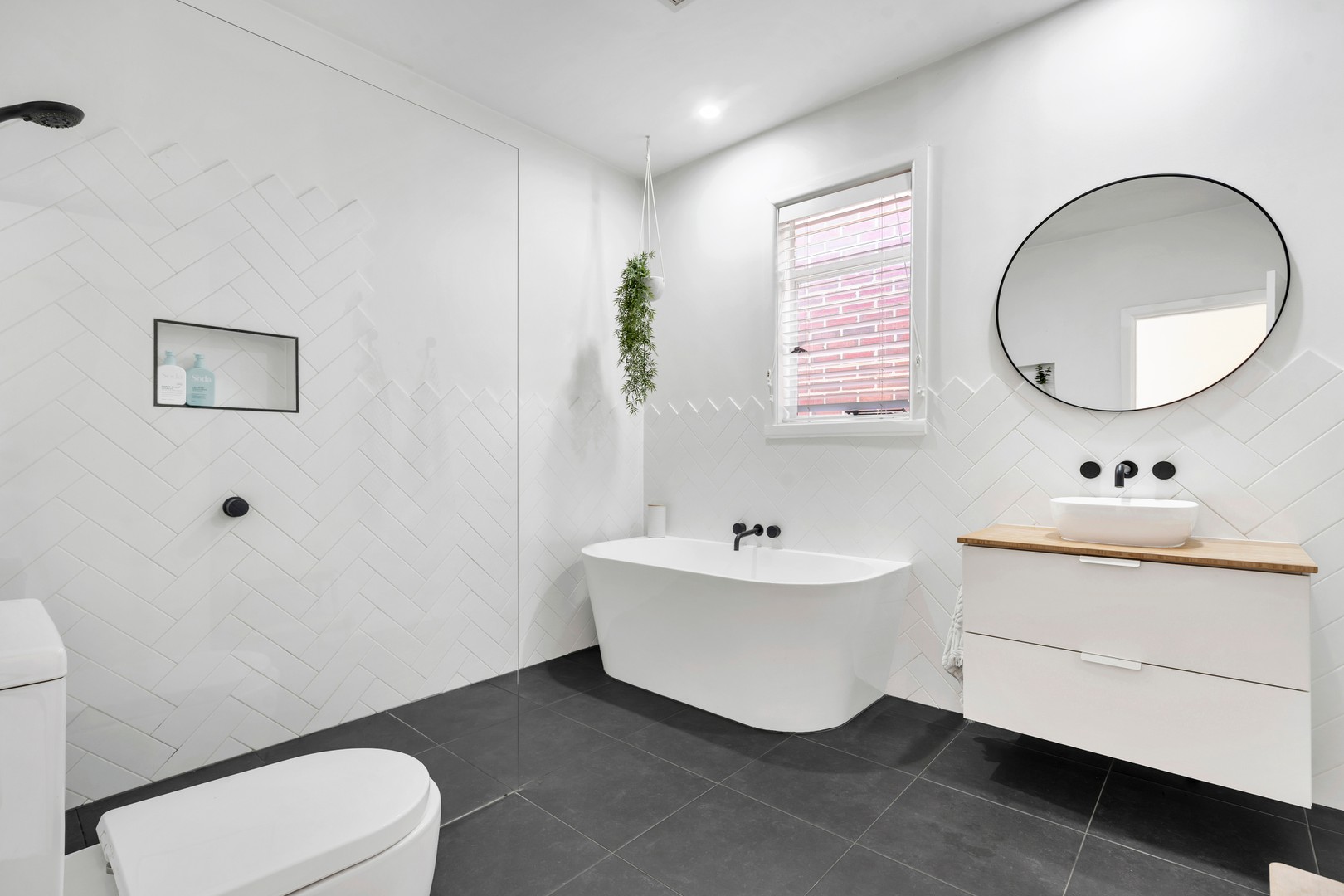 24 Newman Street, Niddrie, VIC 3042, Niddrie - Thumbnail 8