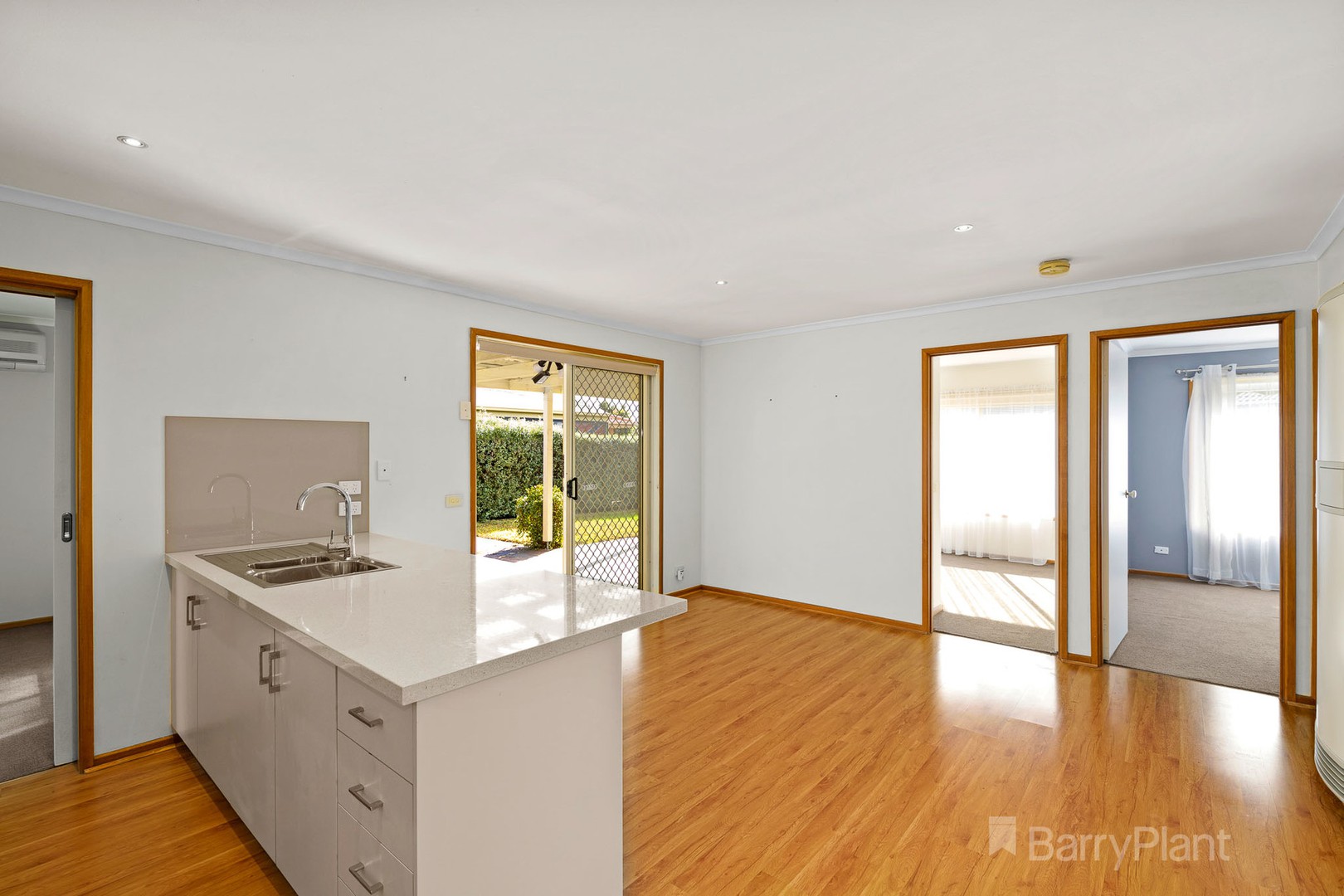 24 Norfolk Drive, Narre Warren, VIC 3805, Narre Warren - Thumbnail 5