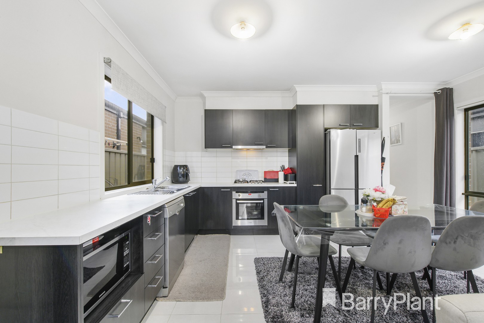 24 Parkleigh Drive, Kurunjang, VIC 3337, Kurunjang - Thumbnail 6
