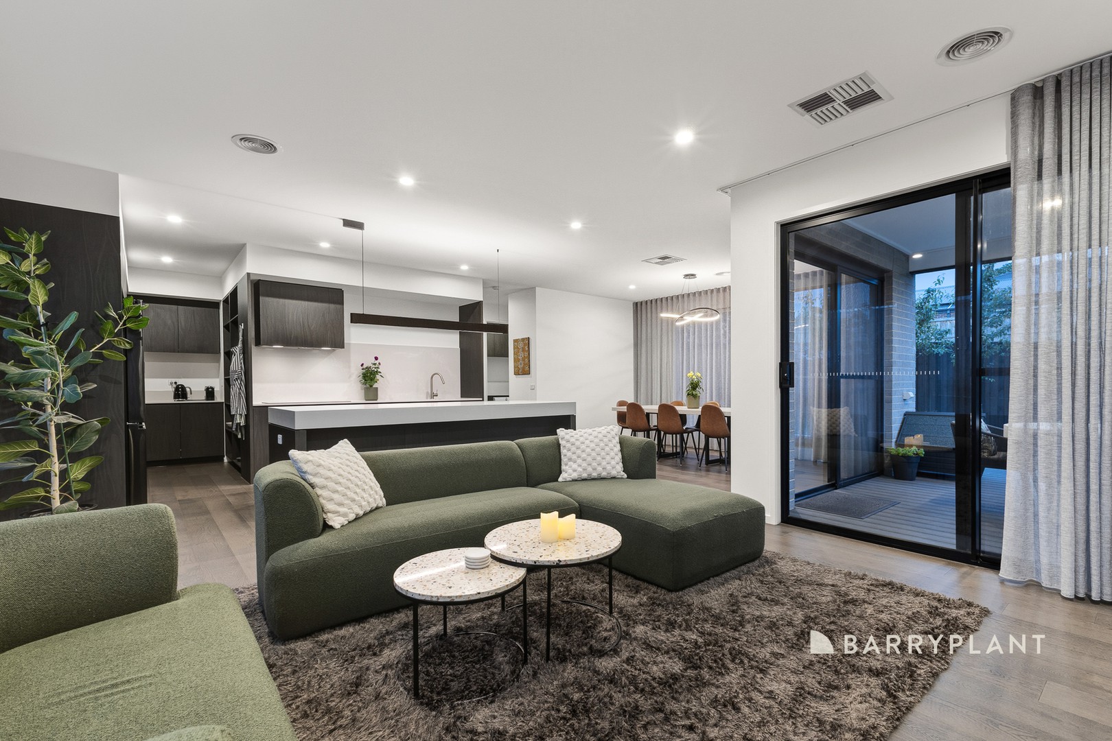 24 Phar Lap Avenue, Officer, VIC 3809, Officer - Thumbnail 6