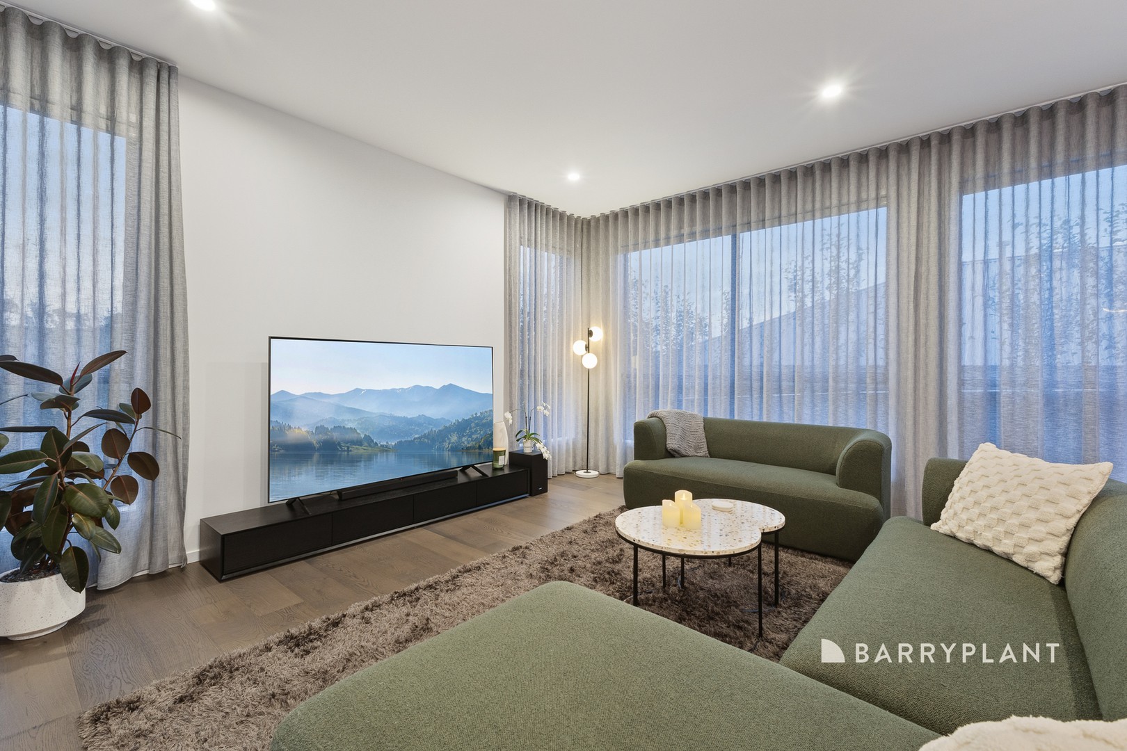 24 Phar Lap Avenue, Officer, VIC 3809, Officer - Thumbnail 7