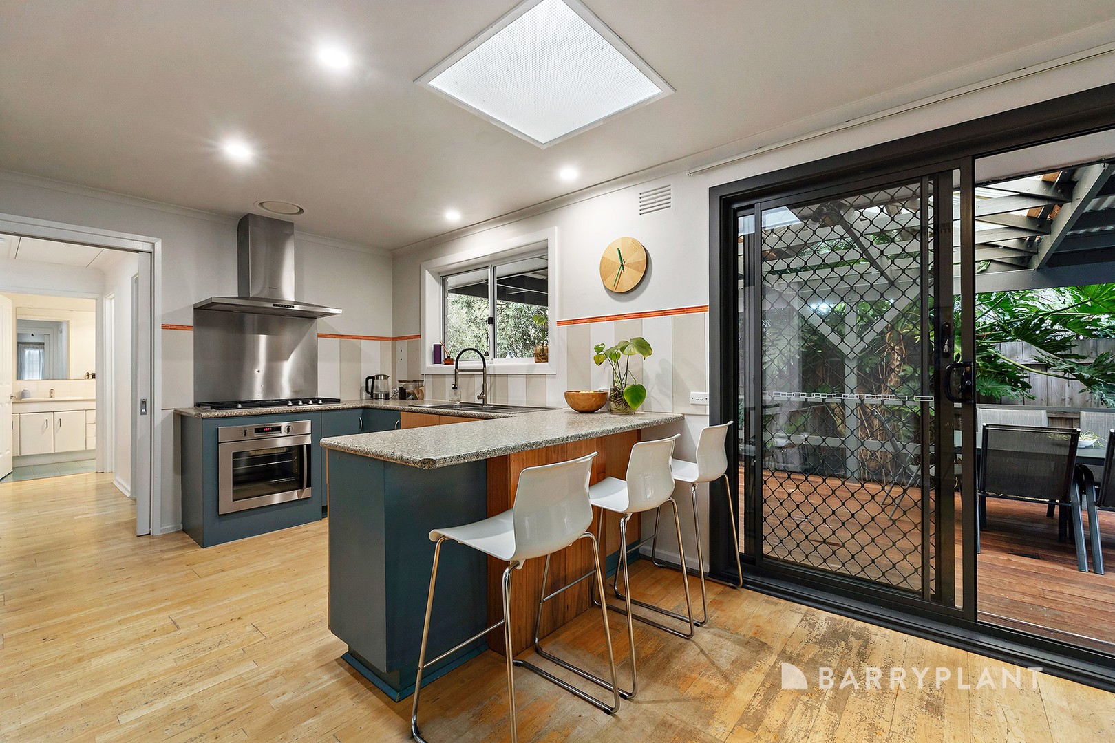 24 Pine Hill Drive, Frankston, VIC 3199, Frankston - Thumbnail 3