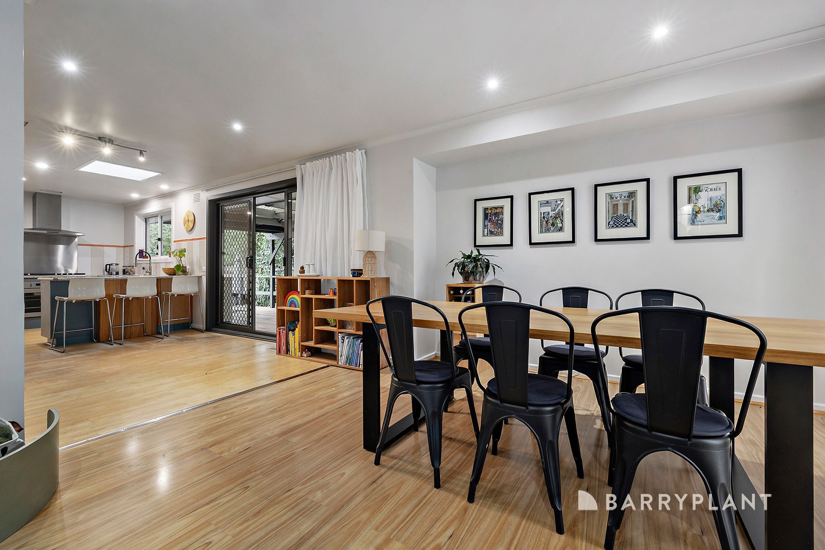 24 Pine Hill Drive, Frankston, VIC 3199, Frankston - Thumbnail 4