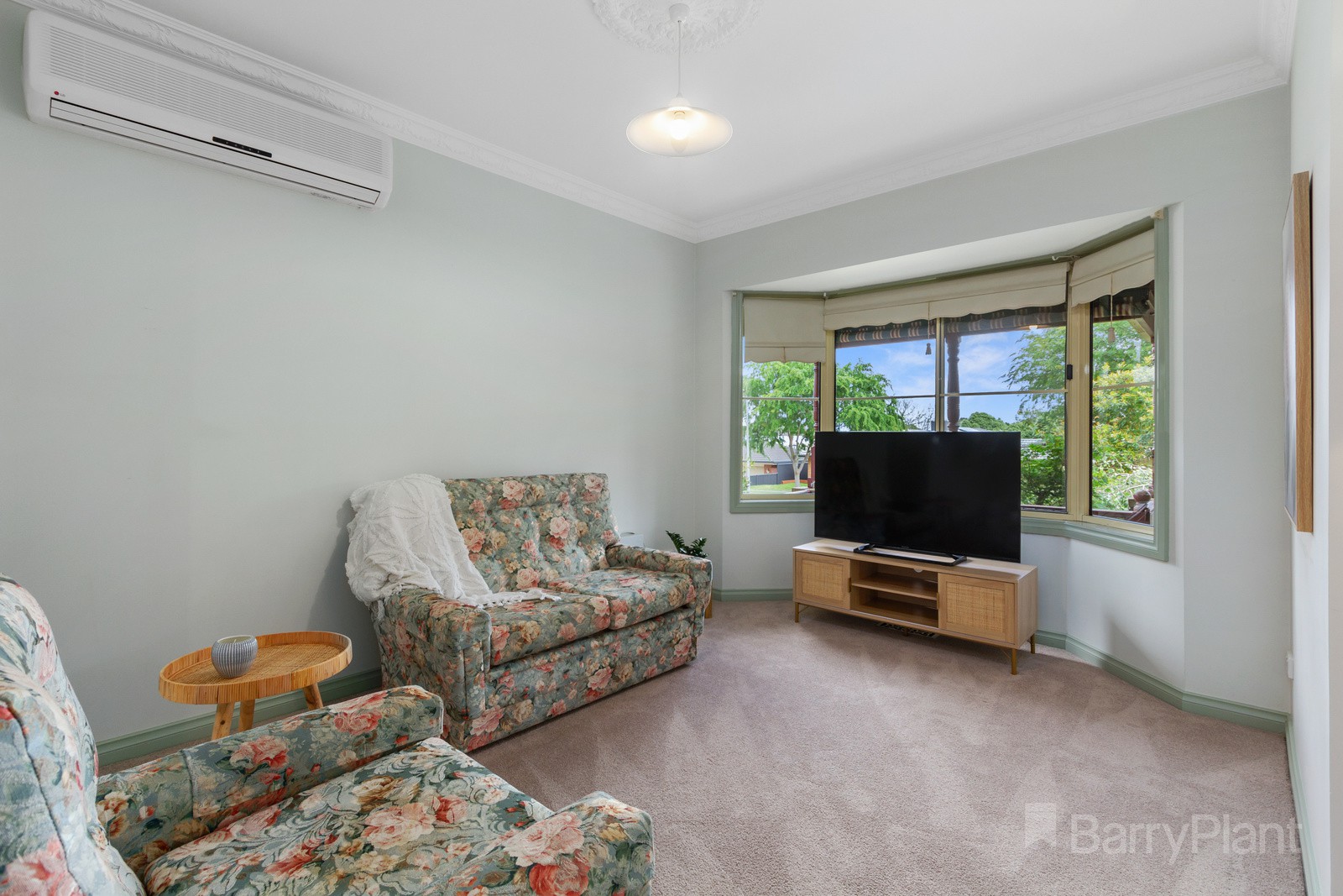 24 Pioneer Way, Kilsyth South, VIC 3137, Kilsyth South - Thumbnail 2