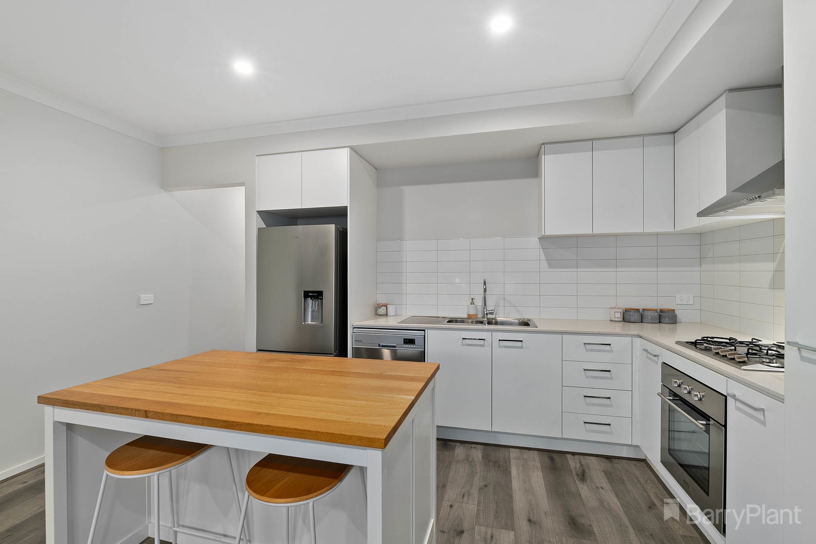 24 Plymouth Boulevard, Clyde North, VIC 3978, Clyde North - Thumbnail 4