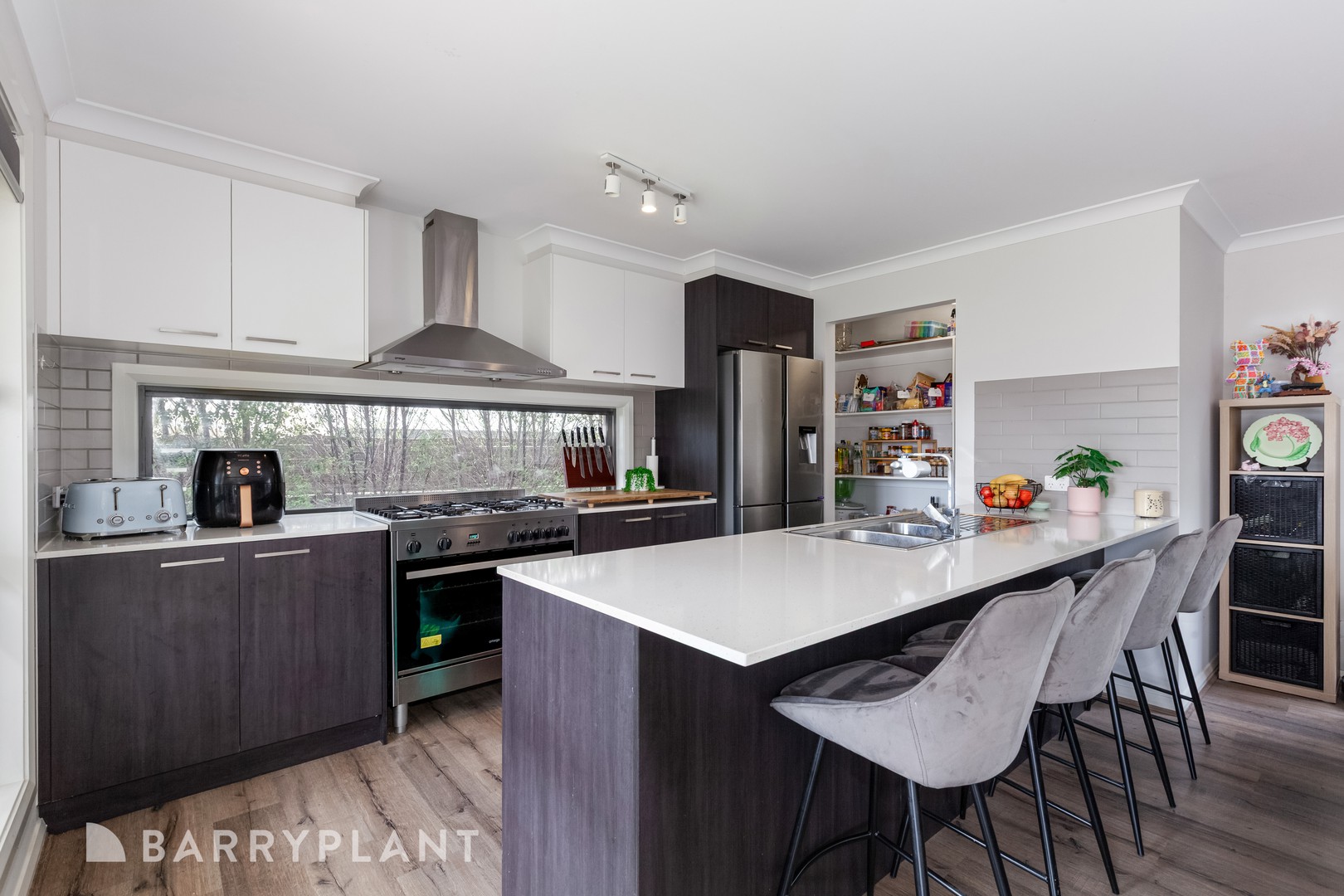 24 Pretty Sally DriveWallan, vic 3756  - Leased, Wallan - Thumbnail 4