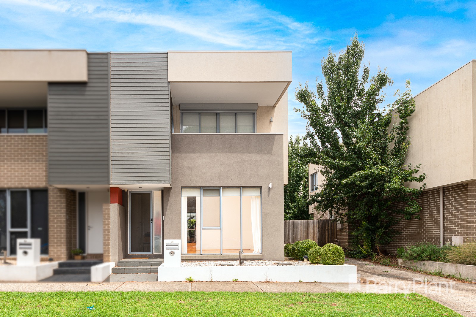 24 Princeton Terrace, Bundoora, VIC 3083, Bundoora - Thumbnail 2