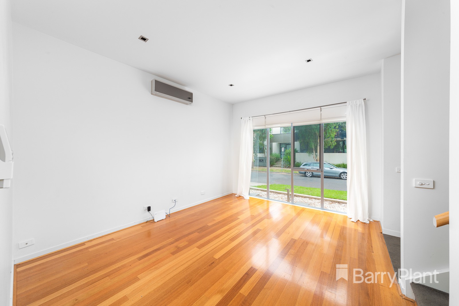 24 Princeton Terrace, Bundoora, VIC 3083, Bundoora - Thumbnail 5