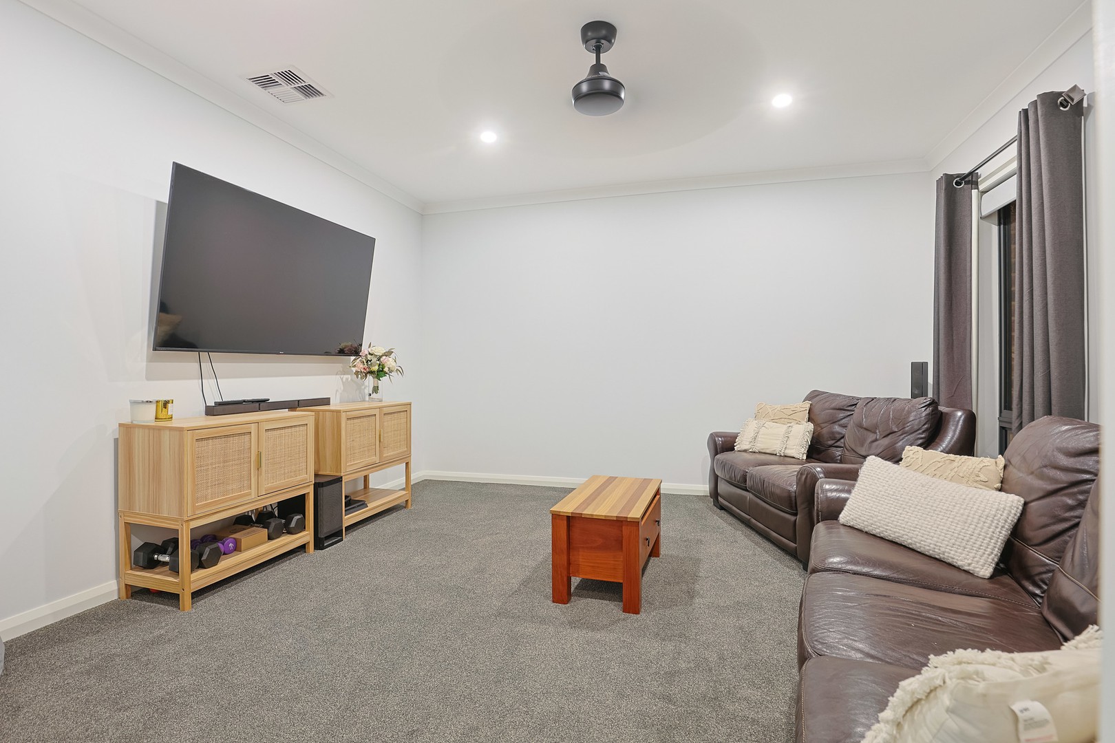 24 Redwood Drive, Mildura, VIC 3500, Mildura - Thumbnail 2