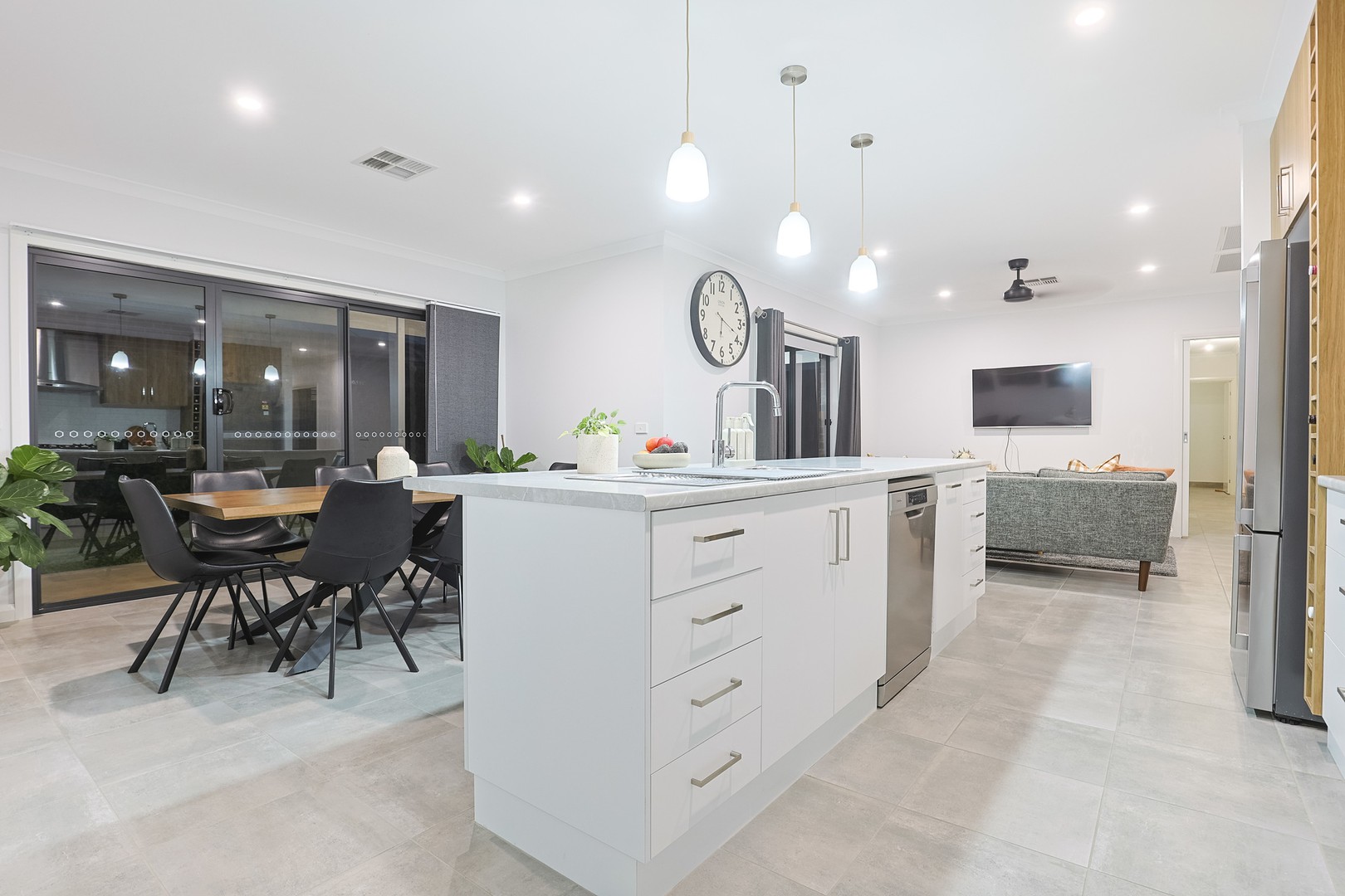 24 Redwood Drive, Mildura, VIC 3500, Mildura - Thumbnail 5