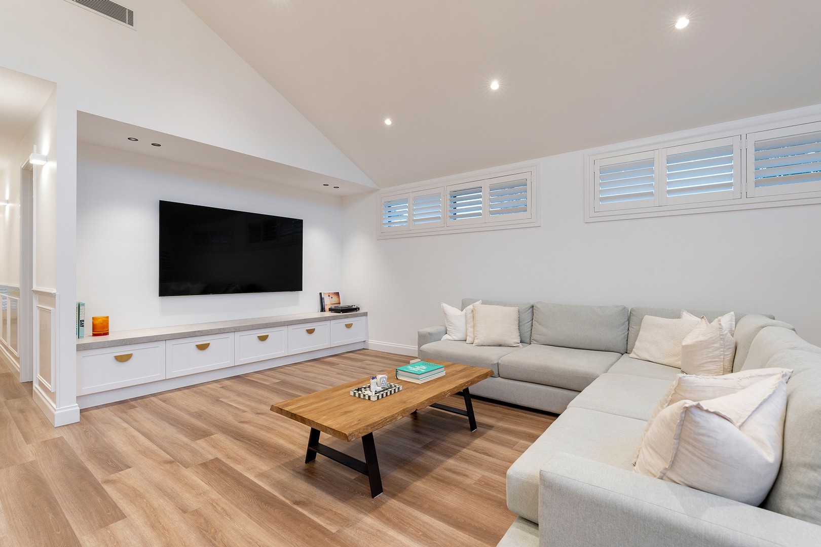 24 Regalla Drive, Greenvale, VIC 3059, Greenvale - Thumbnail 6