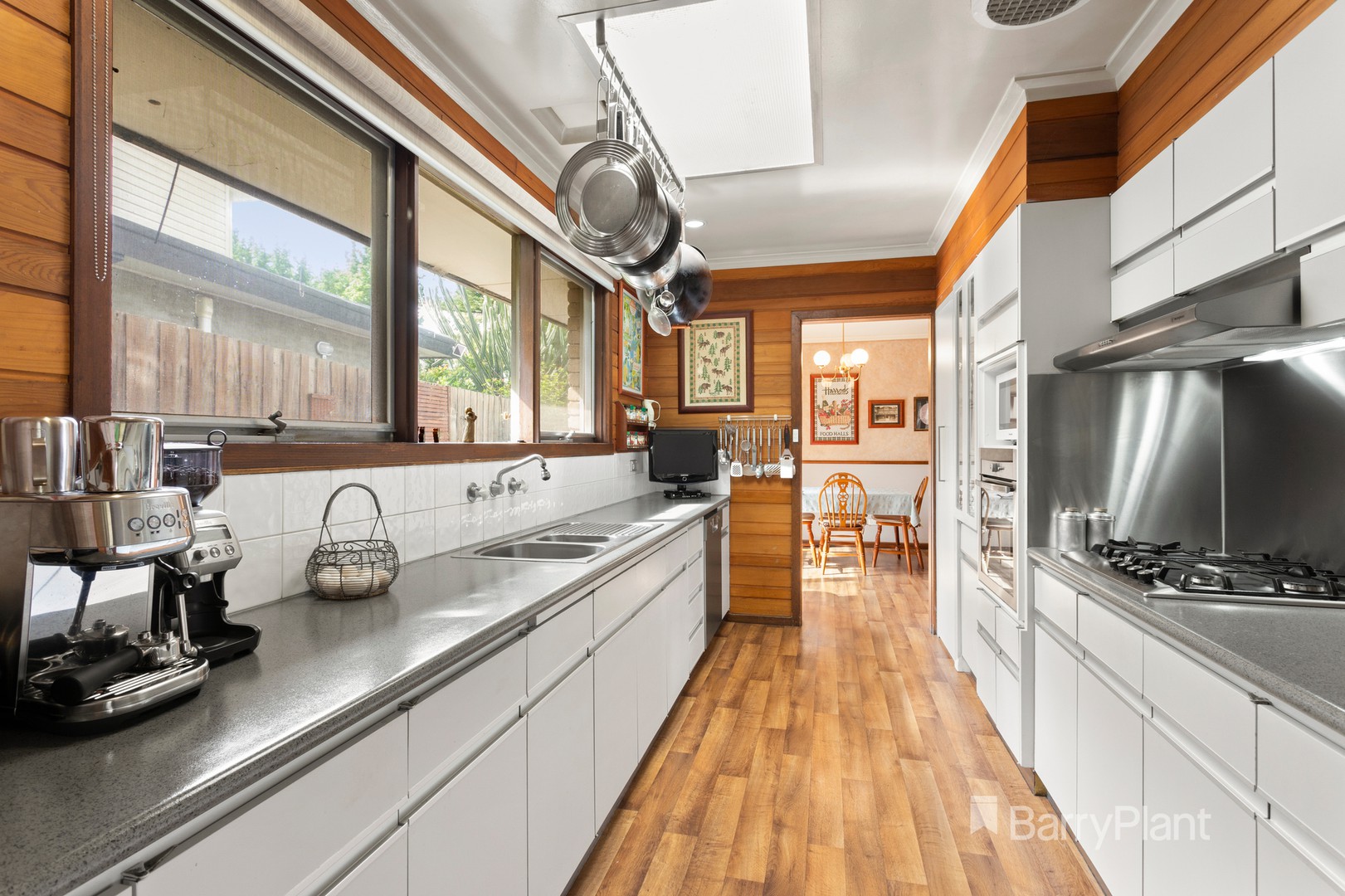 24 Rhoda StreetDingley Village, VIC 3172, Dingley Village - Thumbnail 5