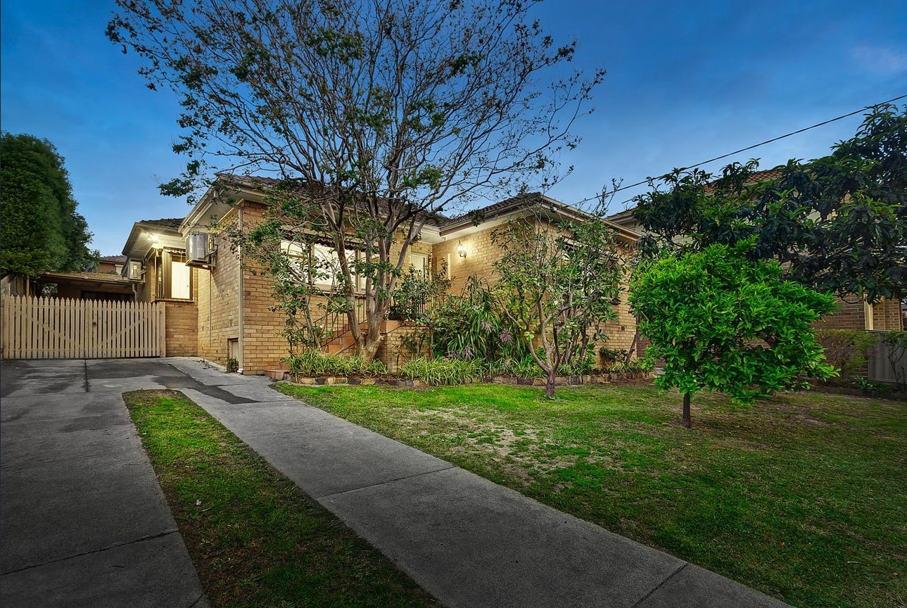 24 Robert Street, Bulleen, VIC 3105 - Thumbnail 2 - 08/10/2026