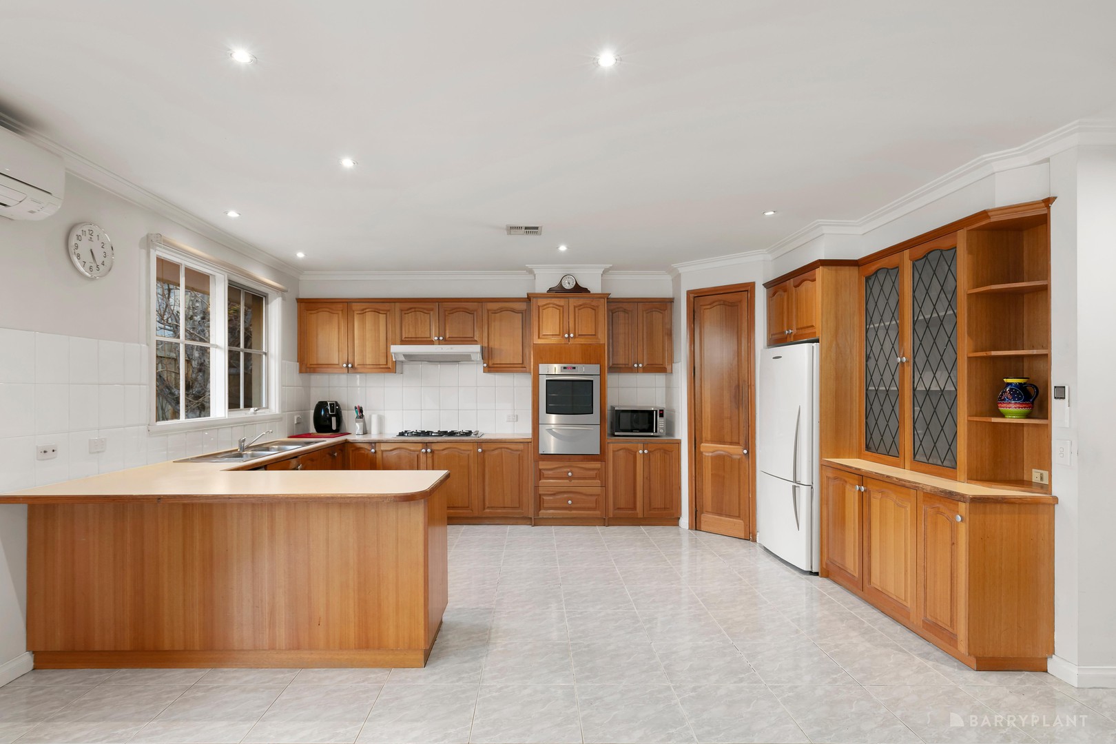 24 Robinson Grove, Bulleen, VIC 3105, Bulleen - Thumbnail 3