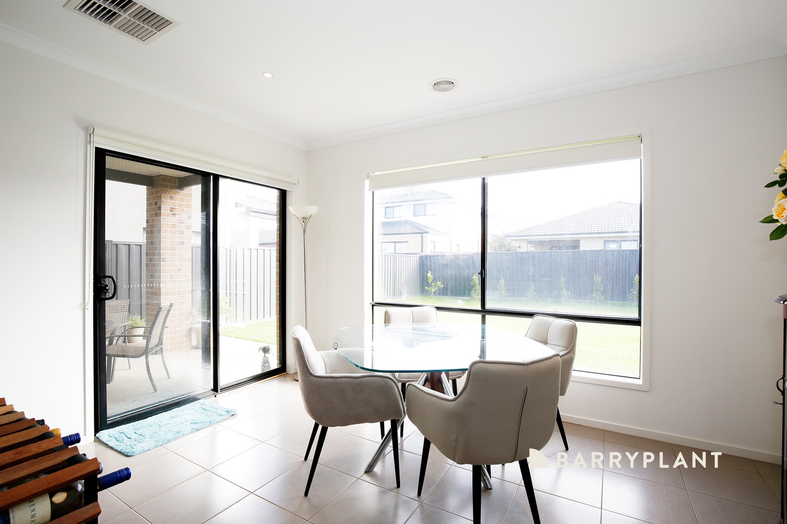 24 Rodlarni Crescent, Berwick, VIC 3806 - Thumbnail 2 - 19/05/2026