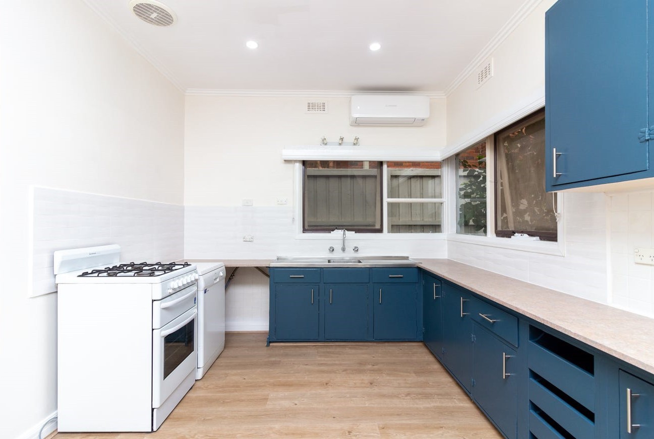 24 Rosella Road, Parkdale, VIC 3195, Parkdale - Thumbnail 2