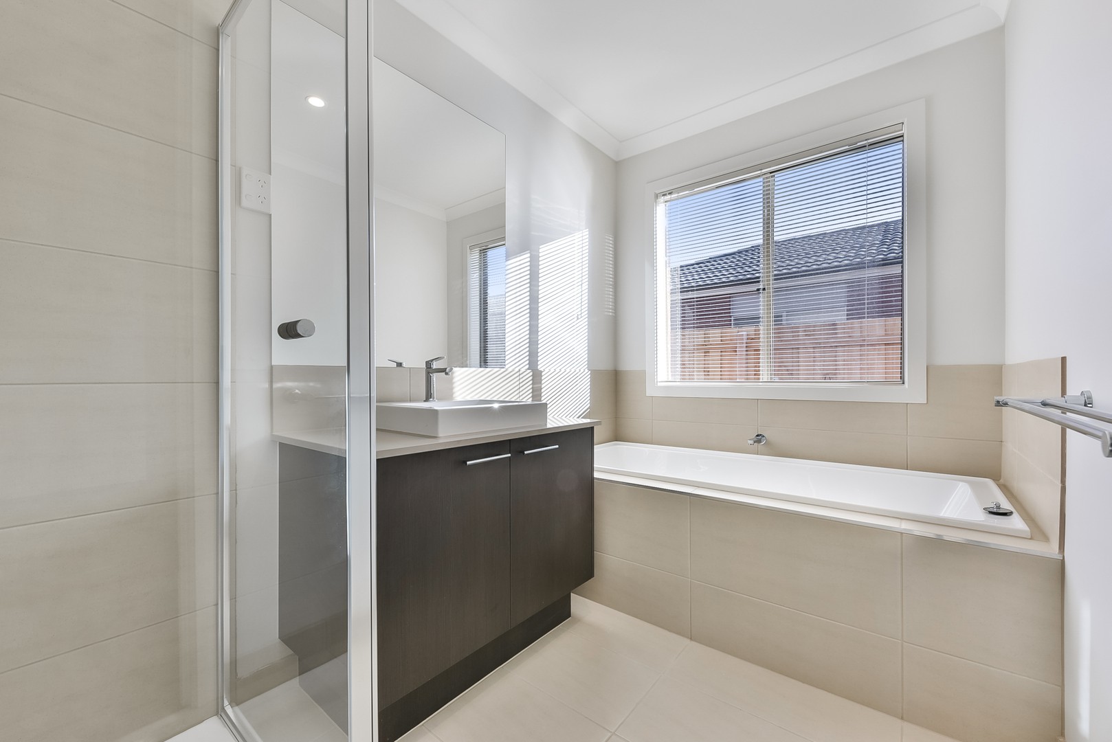 24 Sanderling Avenue, Armstrong Creek, VIC 3217, Armstrong Creek - Thumbnail 5