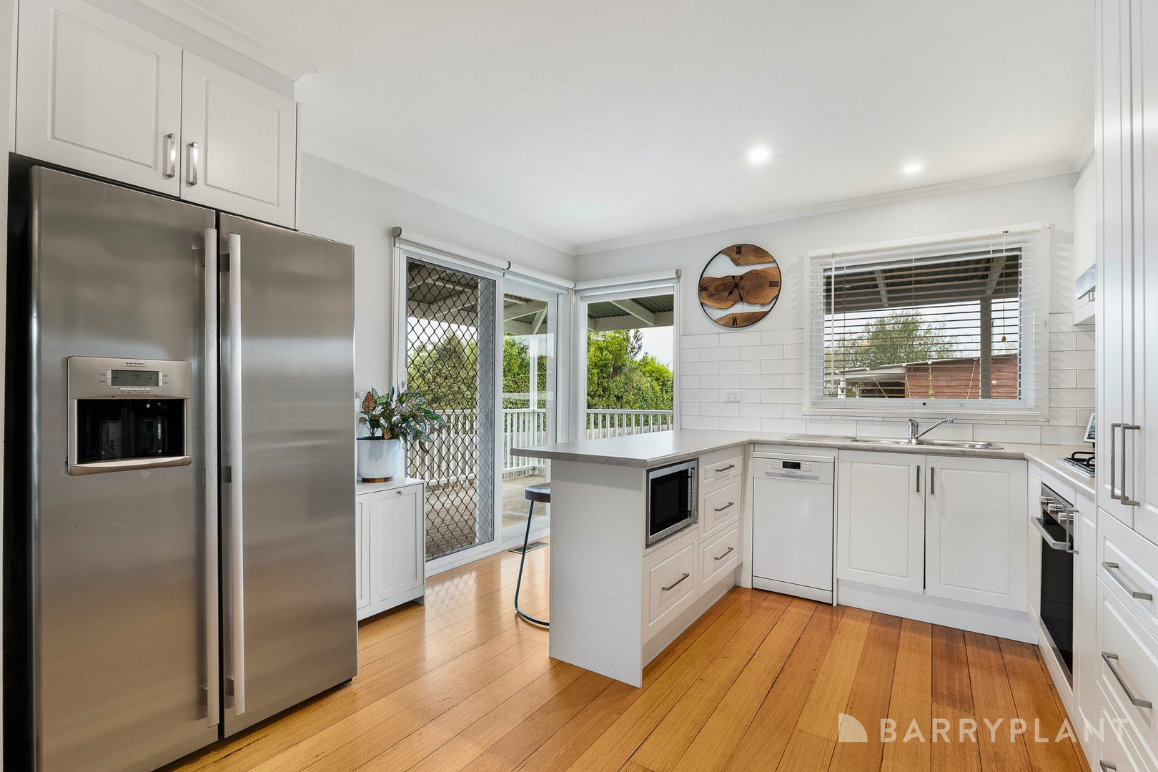 24 Sayle Street, Yarra Glen, VIC 3775, Yarra Glen - Thumbnail 3
