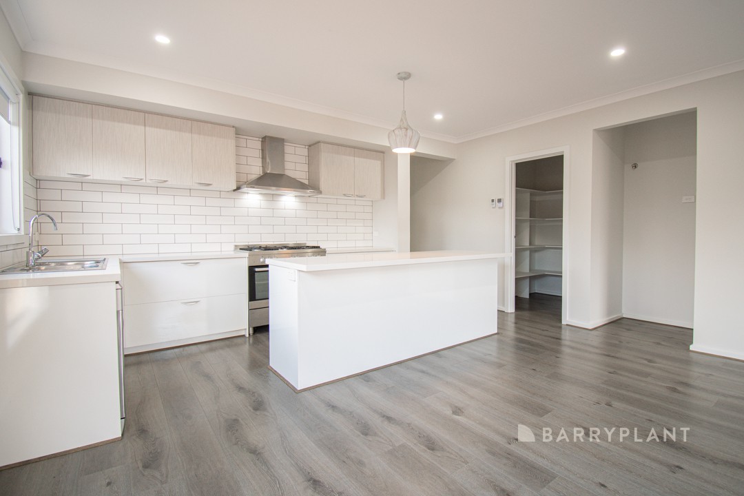 24 Sigma Way, Clyde North, VIC 3978, Clyde North - Thumbnail 2