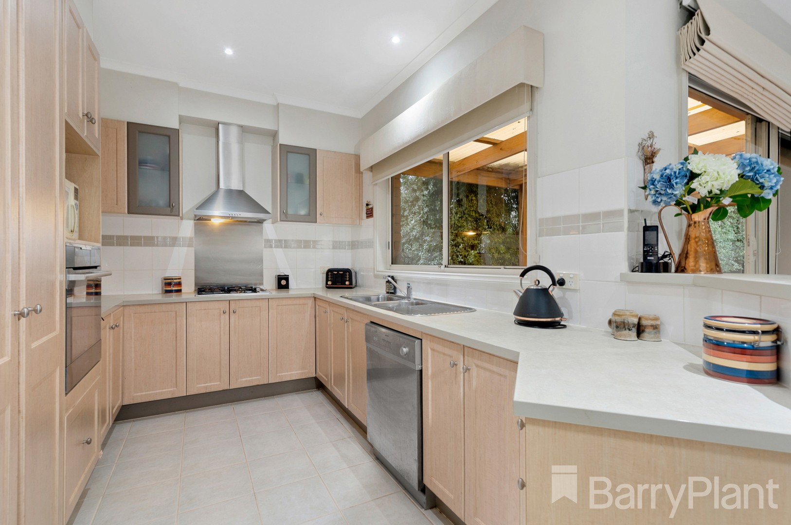 24 Silky Oak Drive, Bundoora, VIC 3083, Bundoora - Thumbnail 3