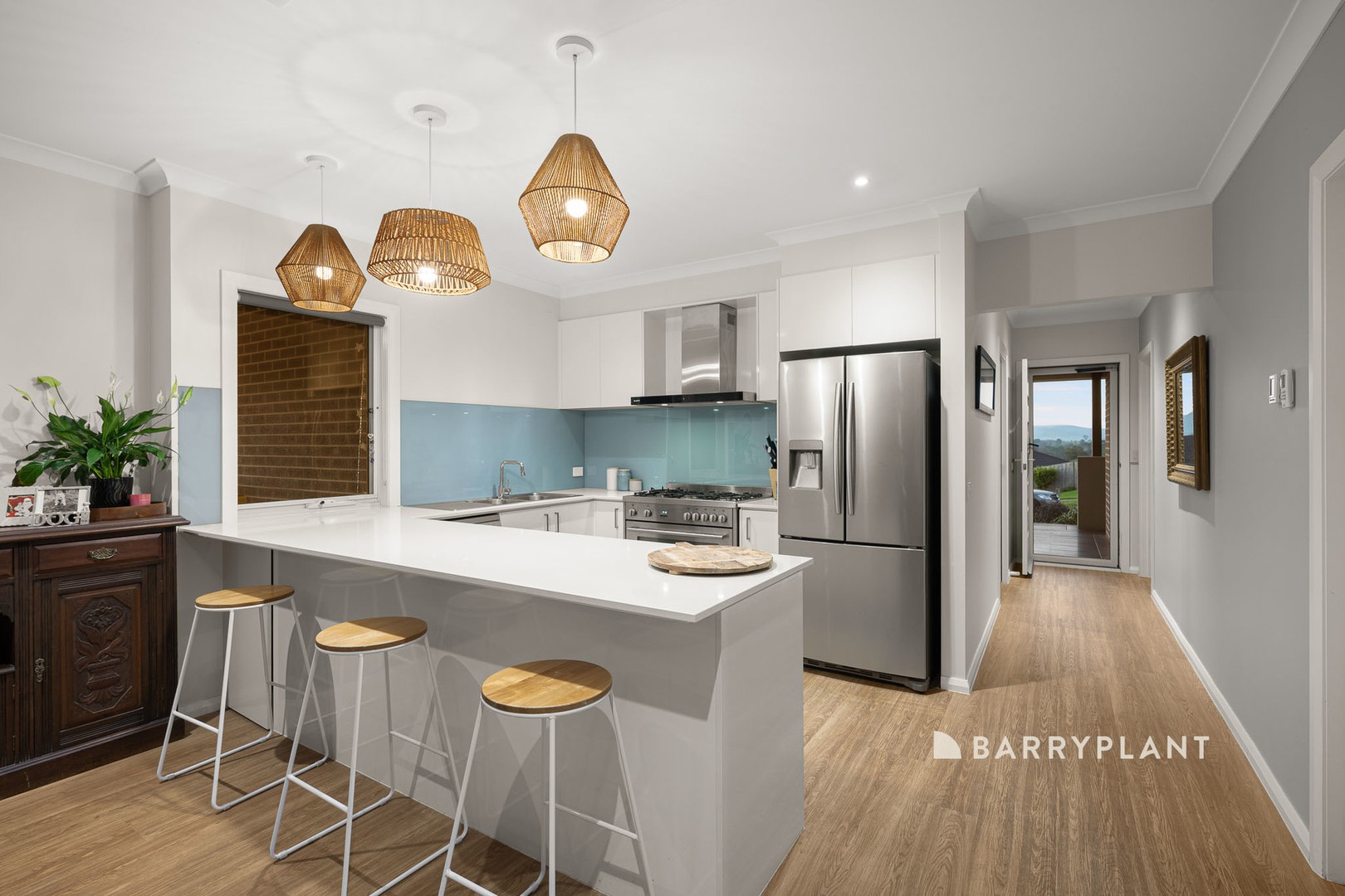 24 Silvertown Road, Drouin, VIC 3818 - Thumbnail 2 - 13/05/2026