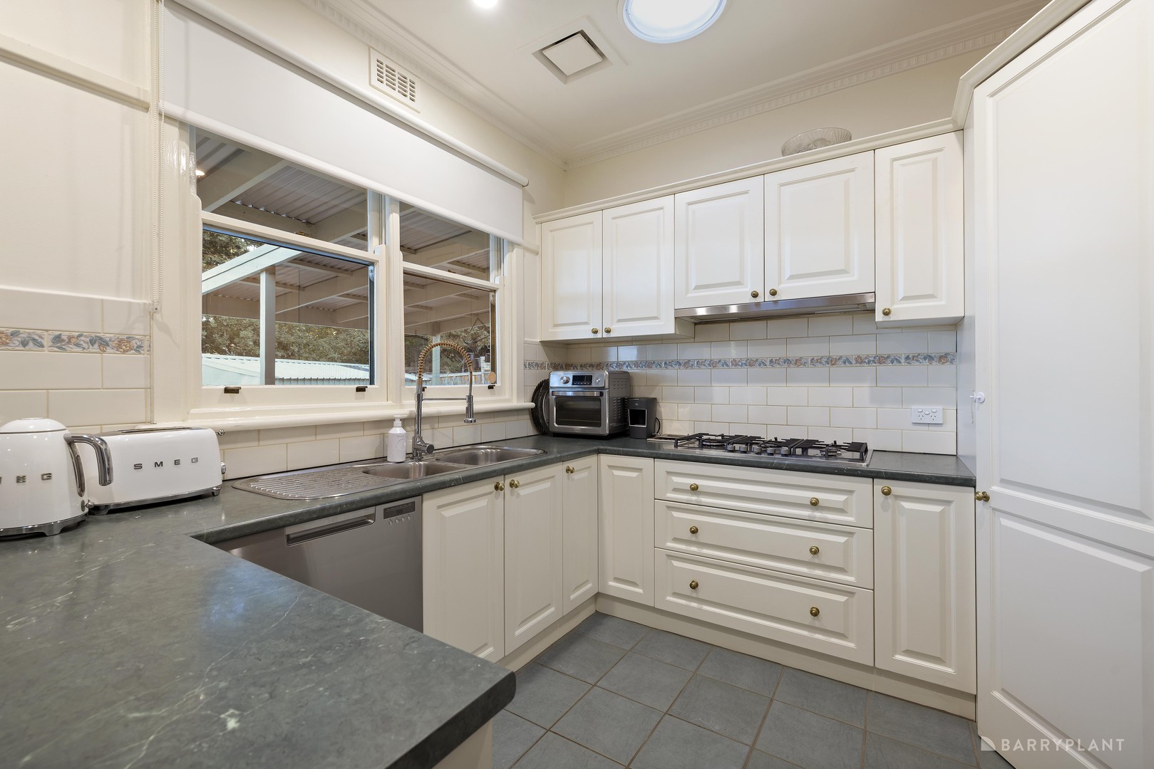 24 Smith Avenue, Croydon, VIC 3136, Croydon - Thumbnail 6