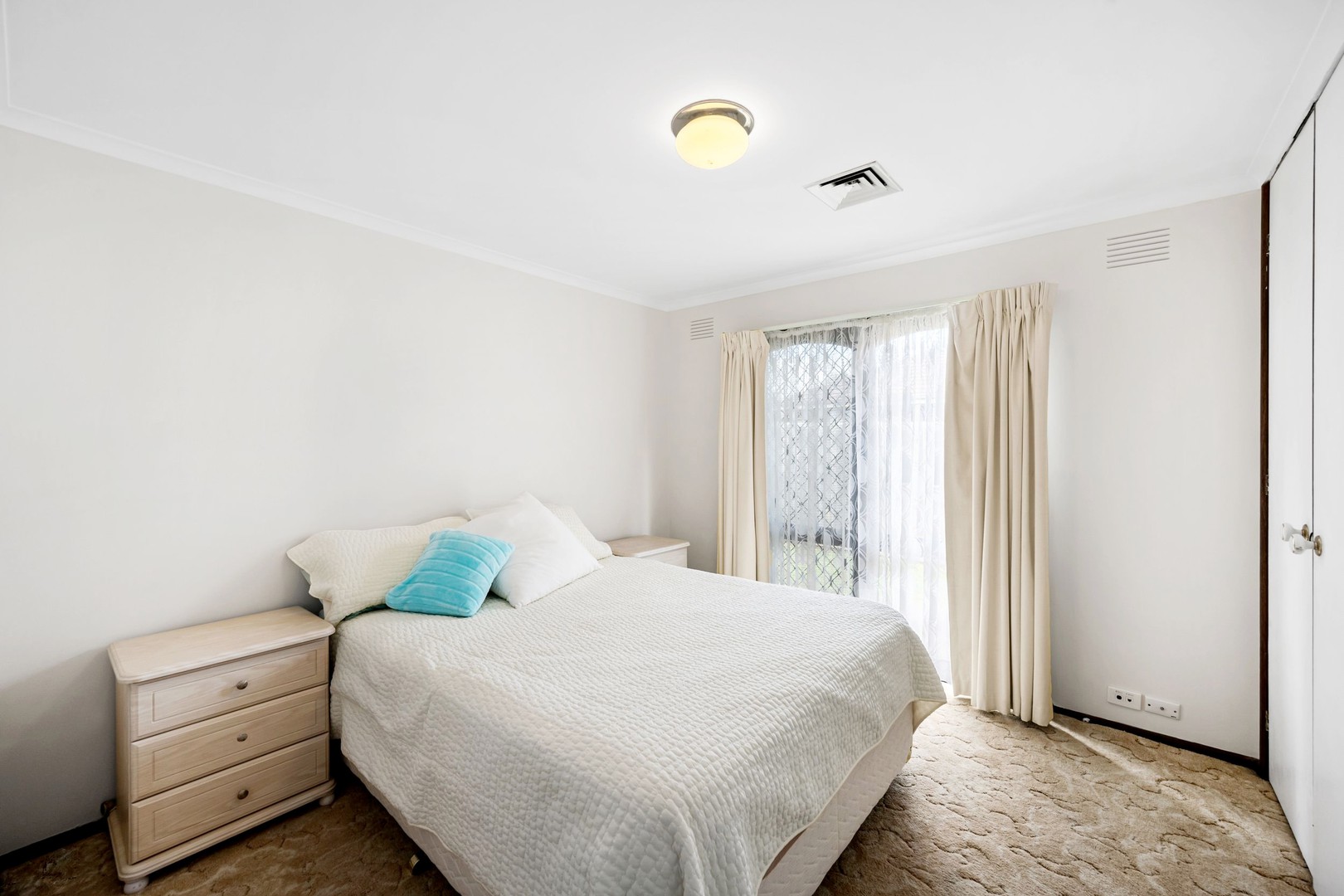 24 Snaefell Crescent, Gladstone Park, VIC 3043, Gladstone Park - Thumbnail 8