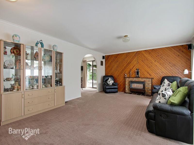 24 St Clair Road, Wantirna, VIC 3152, Wantirna - Thumbnail 2