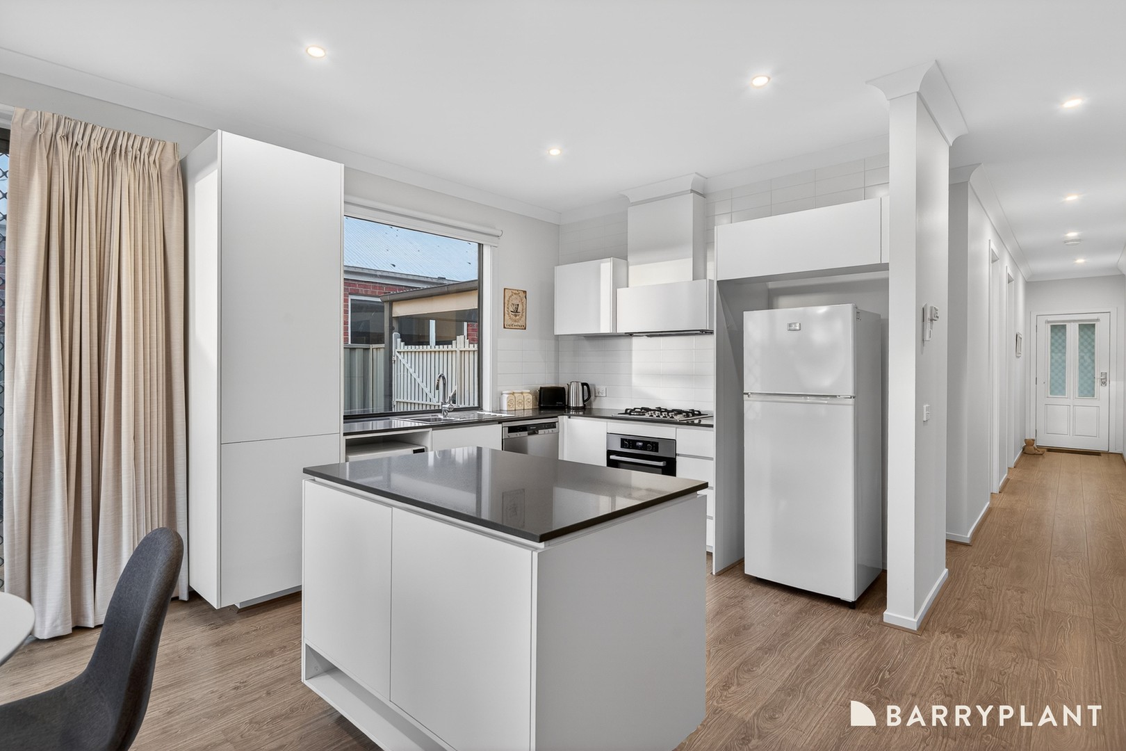 24 Stark Circuit, Cranbourne East, VIC 3977, Cranbourne East - Thumbnail 4