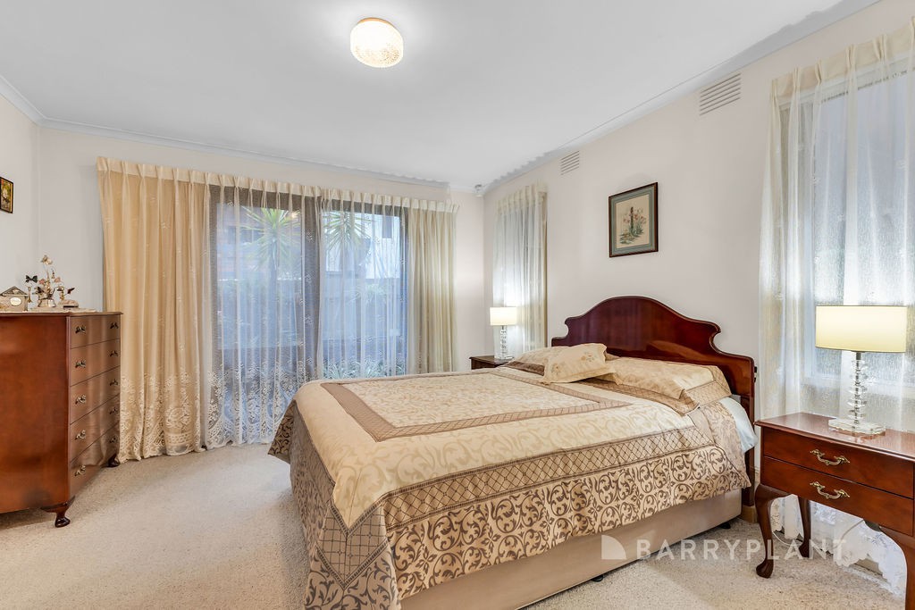 24 Strickland Drive, Wheelers Hill, VIC 3150, Wheelers Hill - Thumbnail 8