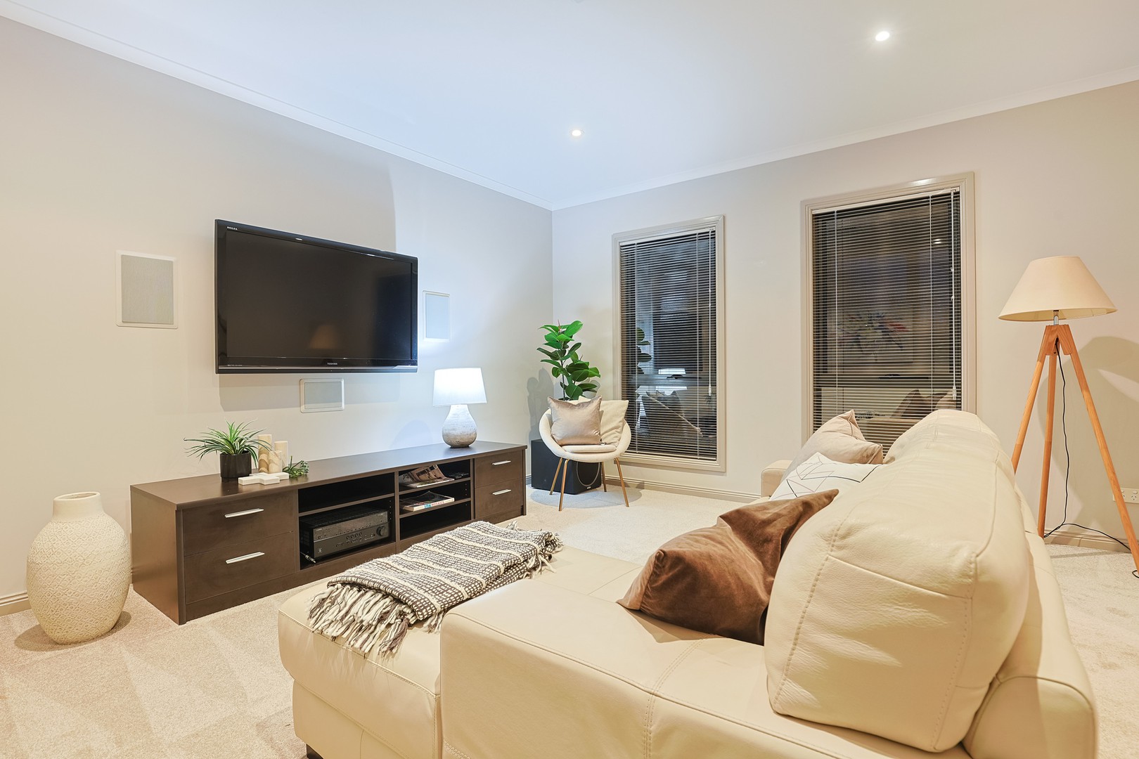 24 Suffolk Drive, Mildura, VIC 3500, Mildura - Thumbnail 2