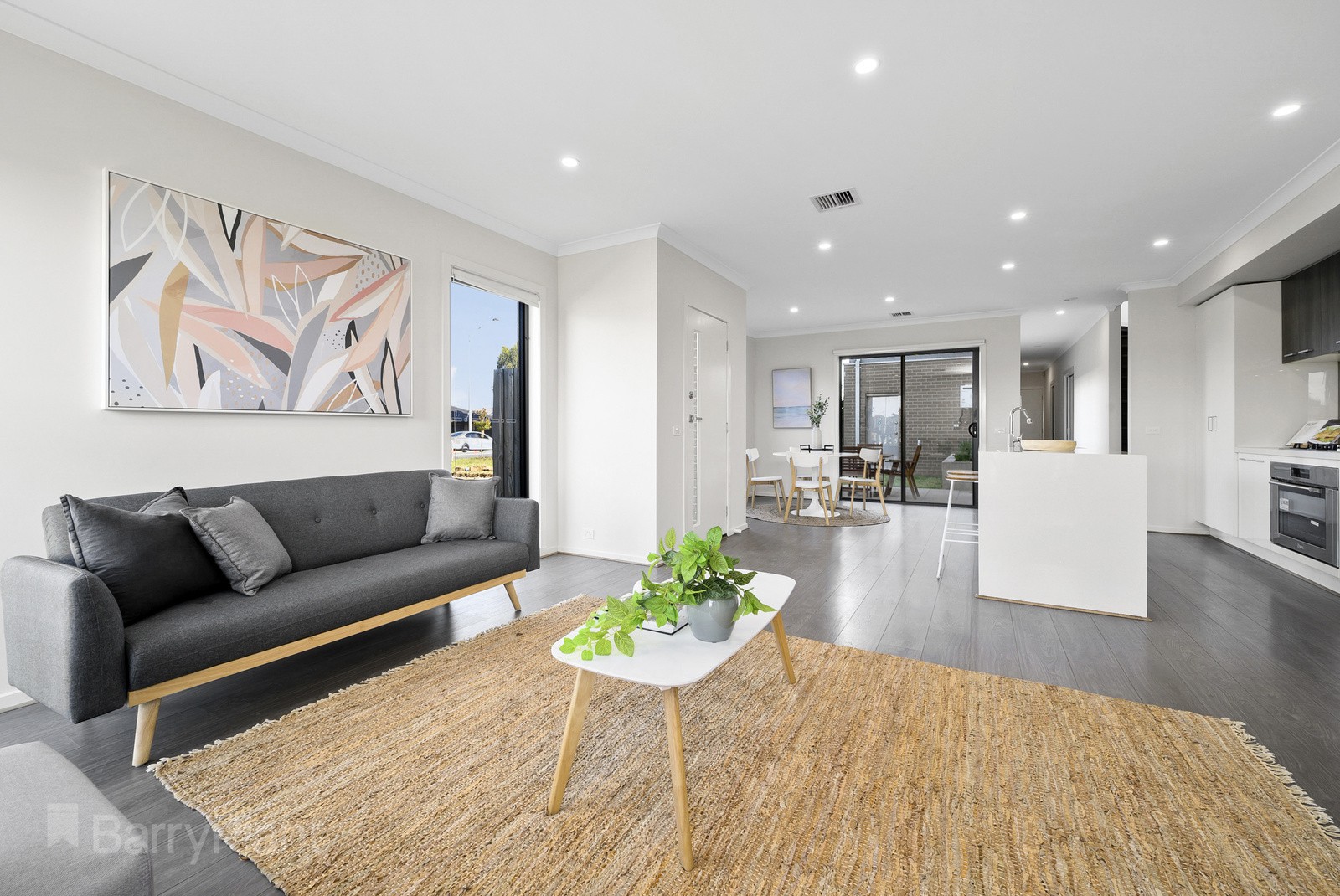 24 Sullivan WalkPoint Cook, VIC 3030, Point Cook - Thumbnail 2
