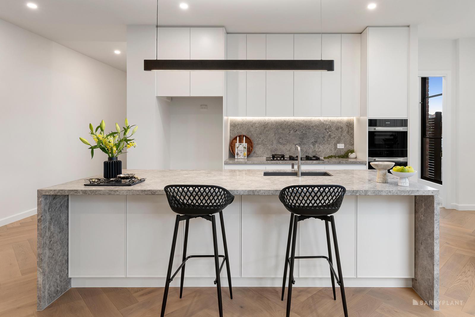 24 Talbot Street, Templestowe Lower, VIC 3107 - Thumbnail 2 - 04/04/2025