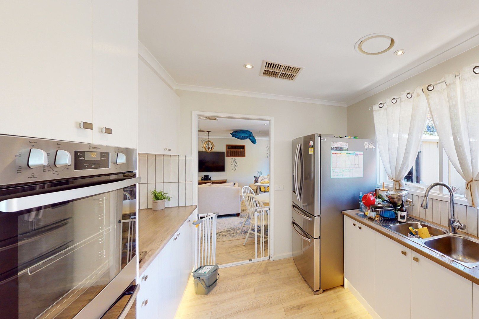 24 Tangari Court, Greensborough, VIC 3088, Greensborough - Thumbnail 2