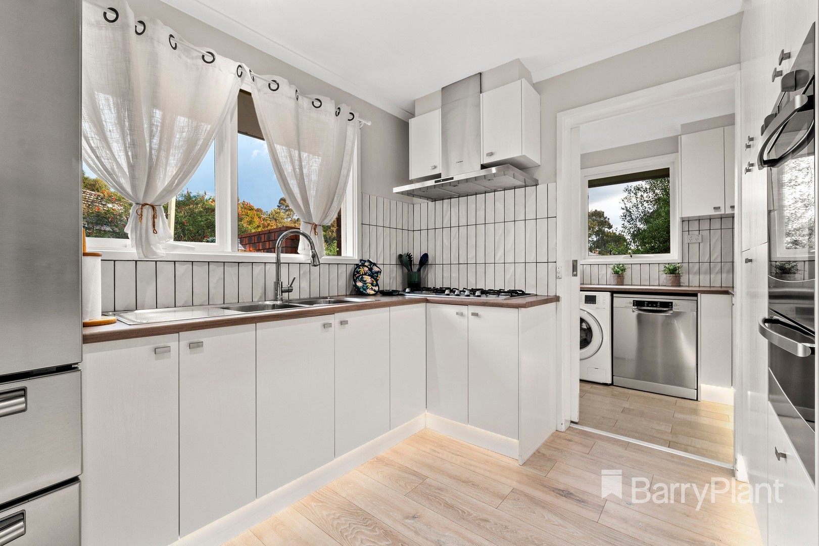 24 Tangari CourtGreensborough, VIC 3088, Greensborough - Thumbnail 7